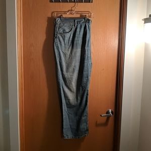 Light blue Levi's 559 jeans